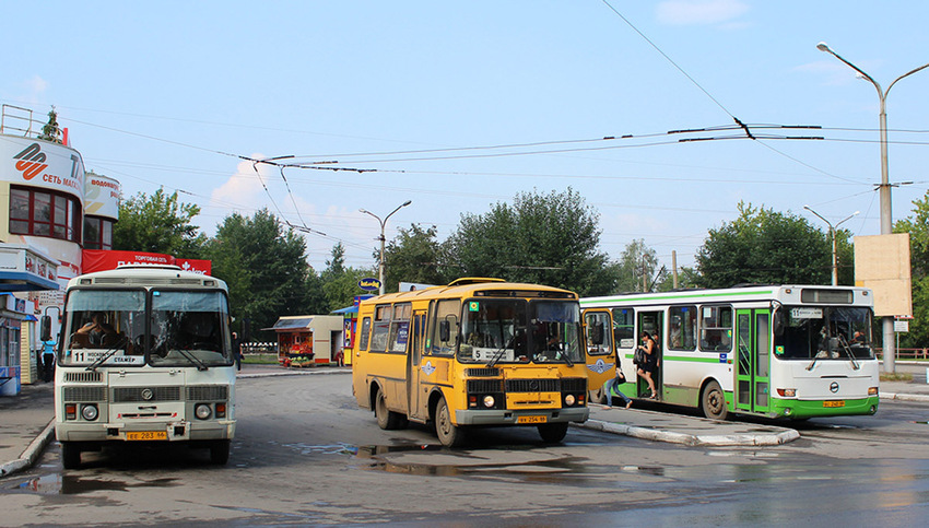 bus300818