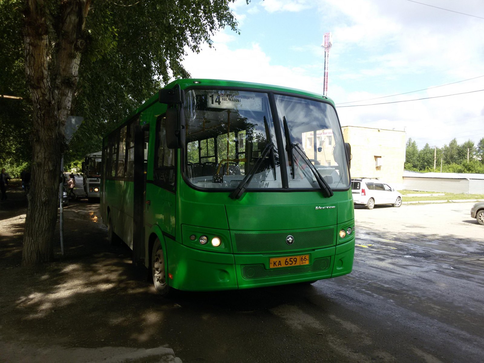 bus170521