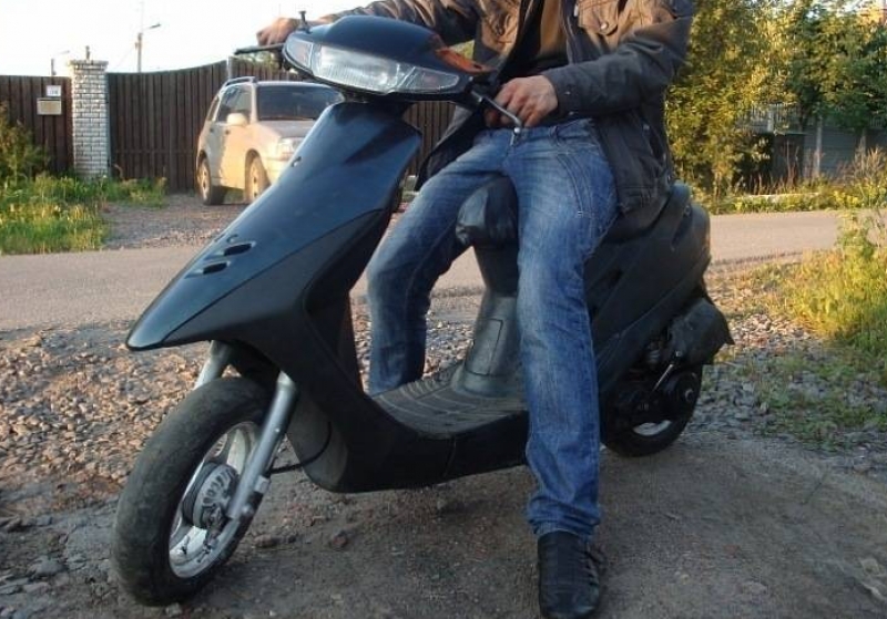 moped270721
