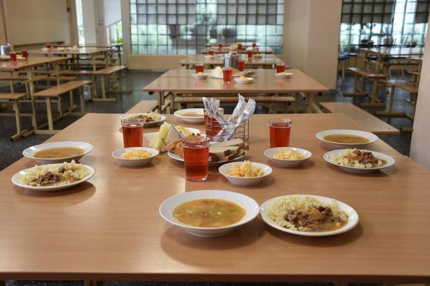 de23c475578a23eb6856d53644bdf3fb155c54be329904bffb0a2562d579ae13d2