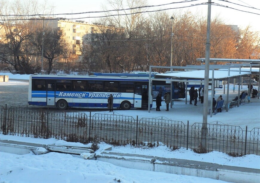 bus90222