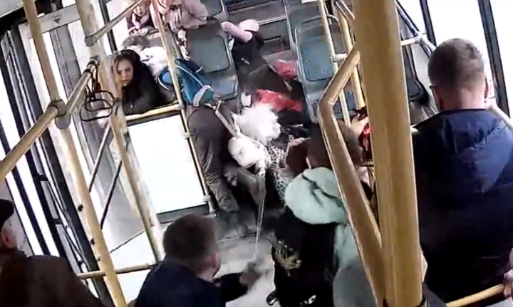 bus41023
