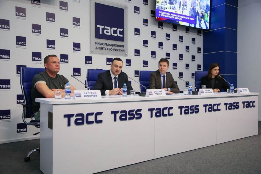 Мероприятия и меры поддержки предпринимателей в 2025 году озвучили в областном правительстве