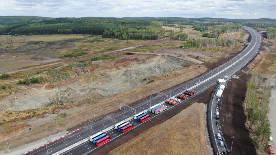 Денис Паслер планирует строительство новых кольцевых автодорог вокруг Екатеринбурга