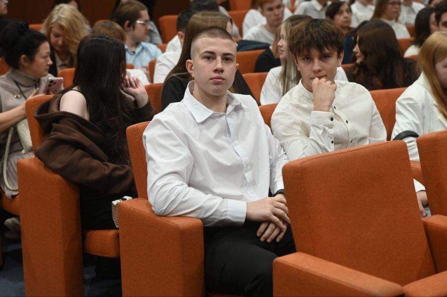 Лучшие работы студентов техникумов и вузов Среднего Урала получат денежные премии