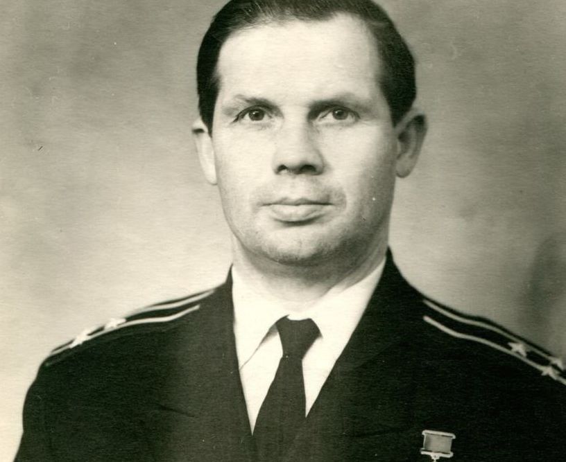 gulyev50619
