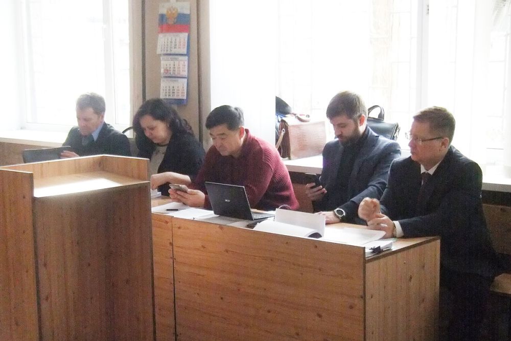Адвокаты слева направо Вячеслав Пирязев Светлана Рябцева Олег Тен Вячеслав Войнов Алексей Грач