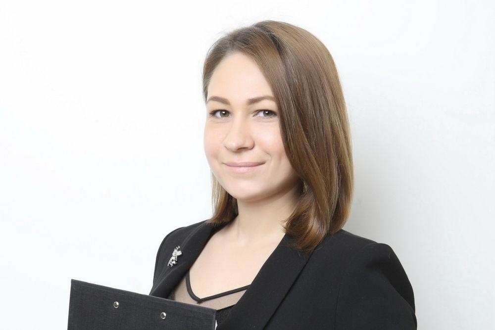 Каменский организатор свадеб Ирина Яковлева рассказала о себе, об особенностях своей профессии, а также дала советы молодоженам