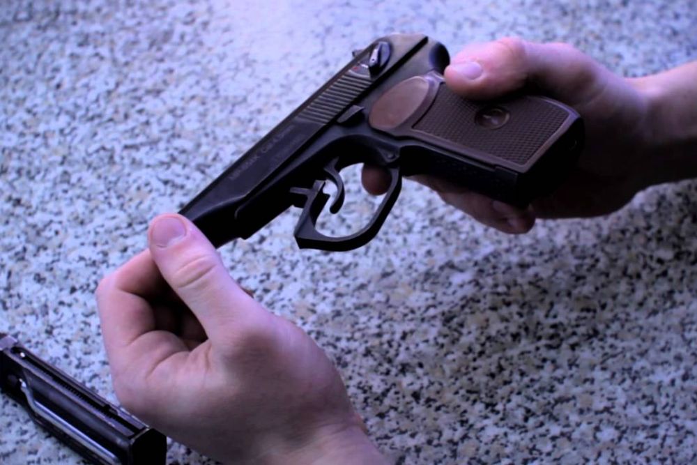 pistolet30720