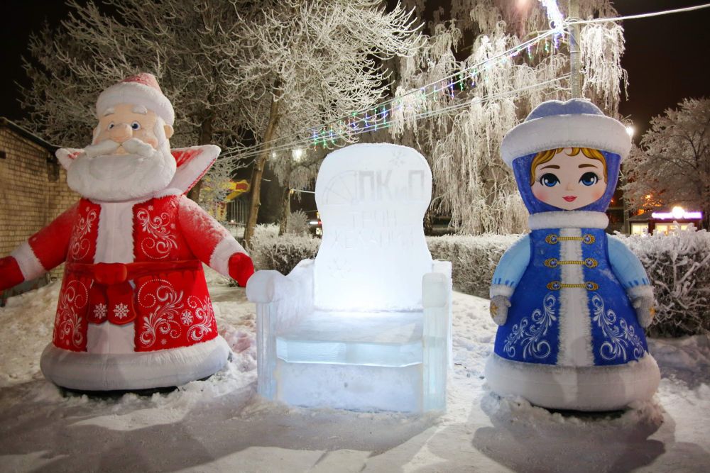 Традиционные ледовые городки открыли в Каменске-Уральском. Фоторепортаж Виртуального Каменска