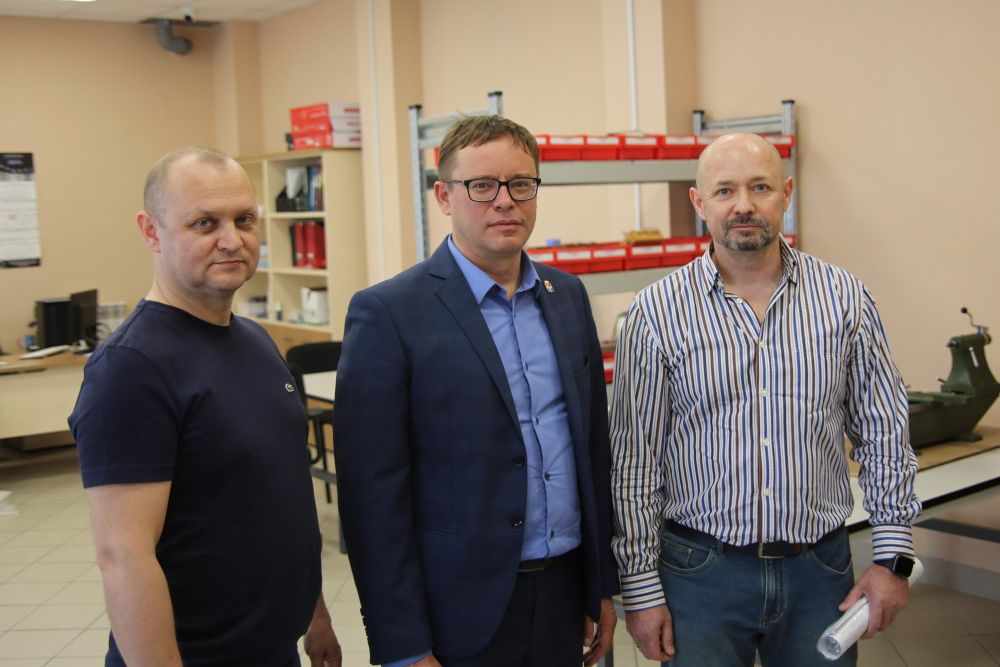 Каменский бизнес в проекте «25 рукопожатий». От металлообработки до рекламной полиграфии