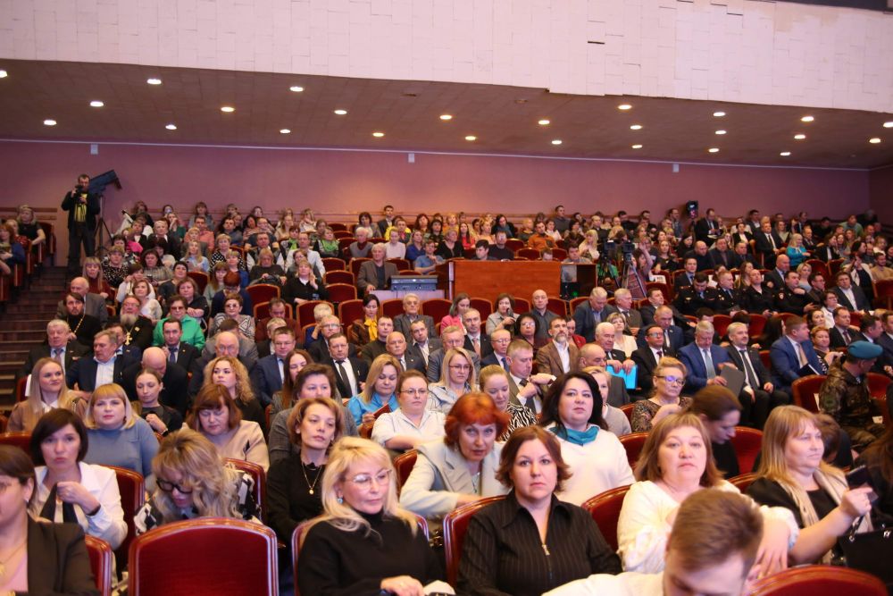 В&nbsp;Каменске-Уральском подвели итоги гражданского форума. Фоторепортаж Виртуального Каменска