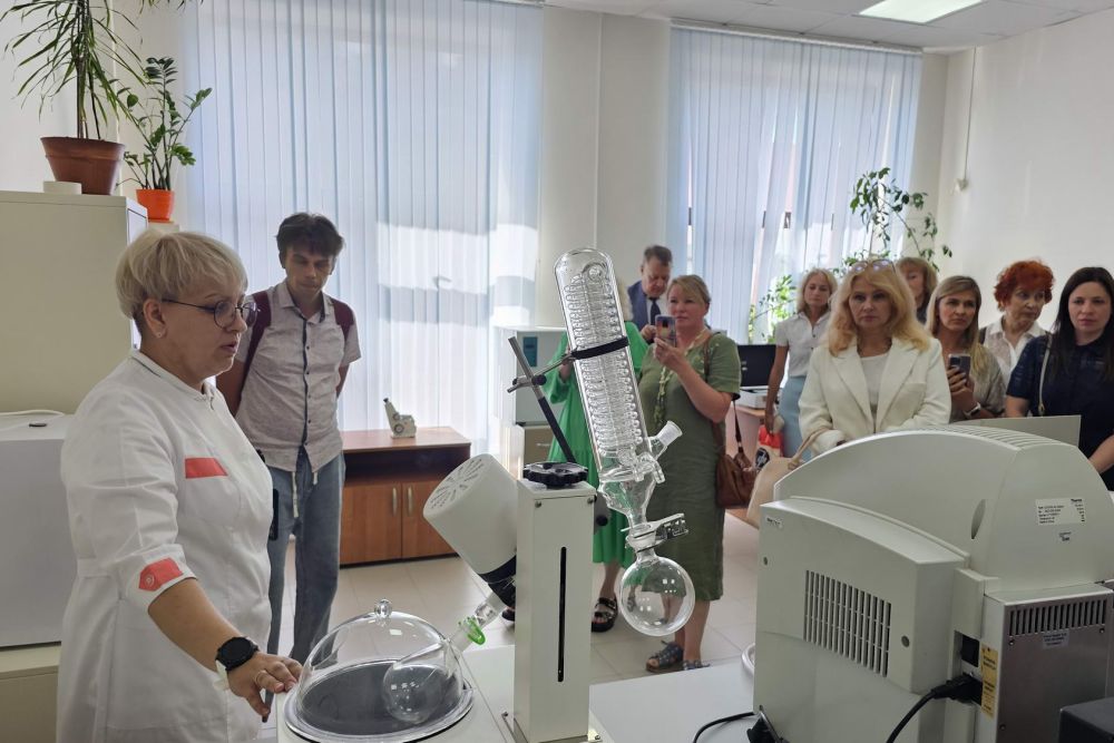 Предприниматели из Каменска-Уральского посетили международную выставку Иннопром 2024