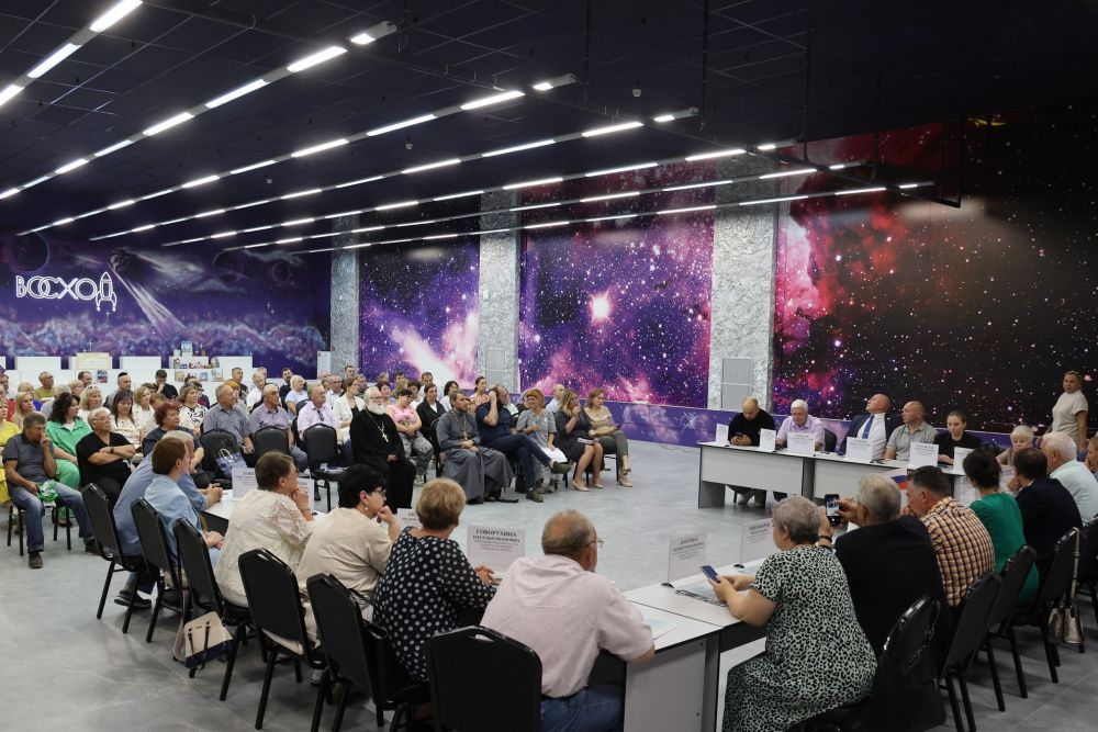 Диалог власти и общества: решать проблемы предстоит сообща 