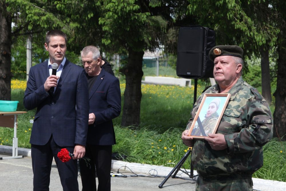 В Каменске-Уральском простились с Владиславом Лешковым
