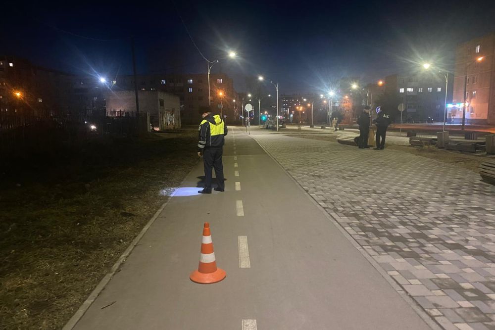 В Каменске-Уральском подросток электросамокате сбил 6-летнего ребенка