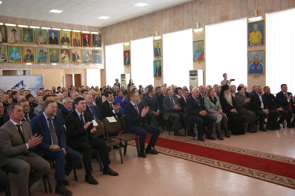 Главой Каменска-Уральского вновь избран Алексей Герасимов 