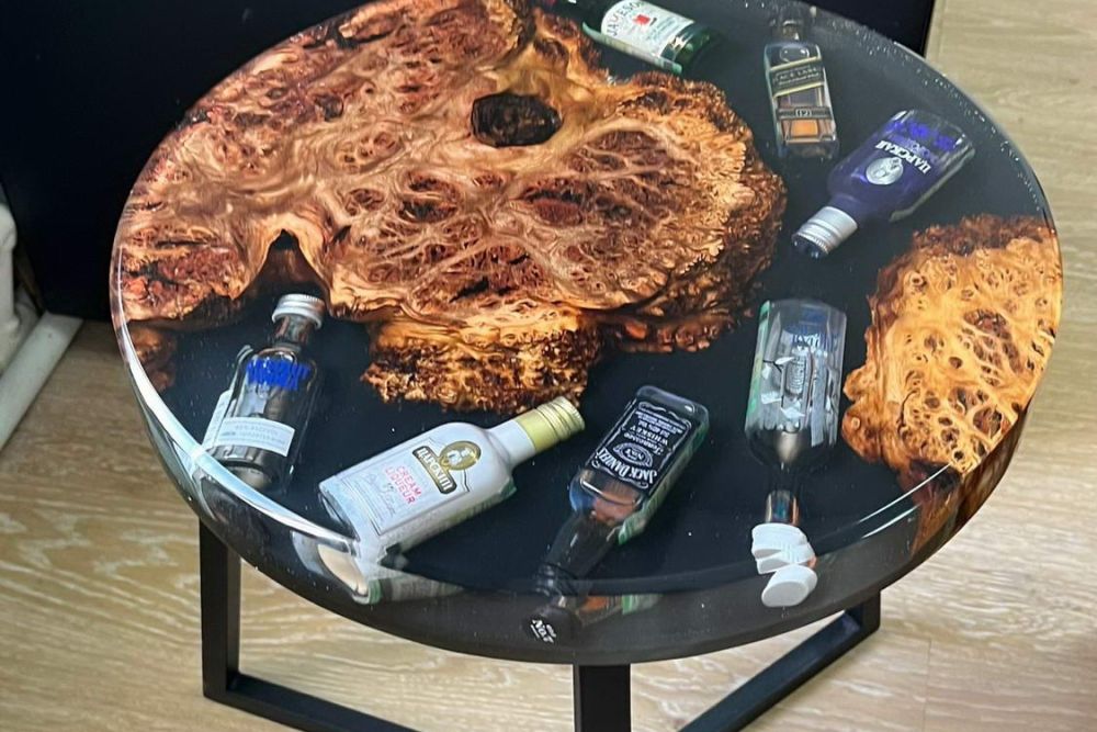 Каменская мастерица про работу со смолой и древесиной