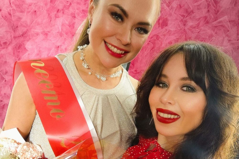 Многогранная "Матрёшка" Каменска: как визажист Алиша меняет самоощущение уральских девушек
