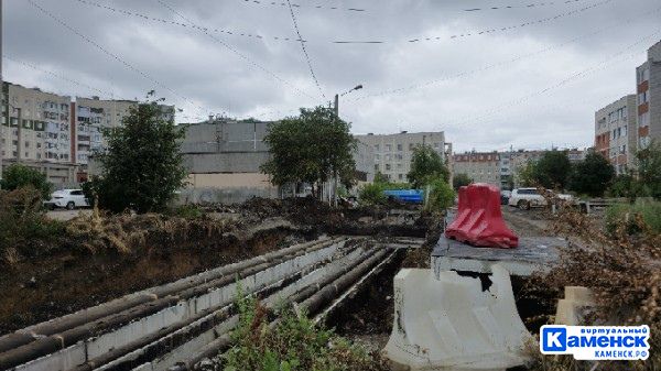 Четыре дня без горячей воды останутся жители восьми многоэтажек на улице Кутузова