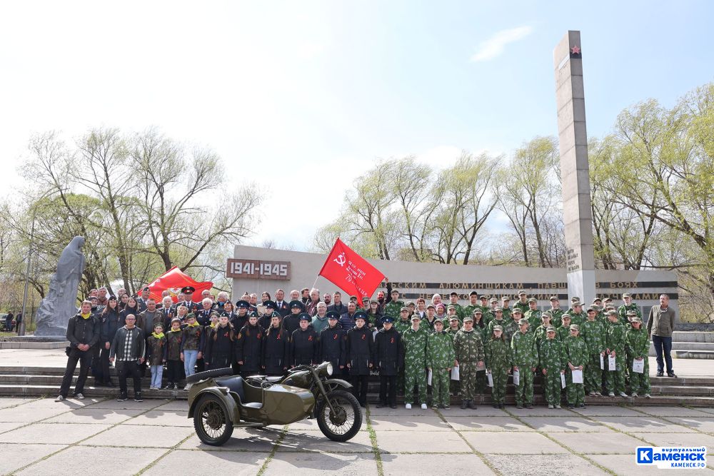 Копию Знамени Победы торжественно передали в архив Краеведческого музея