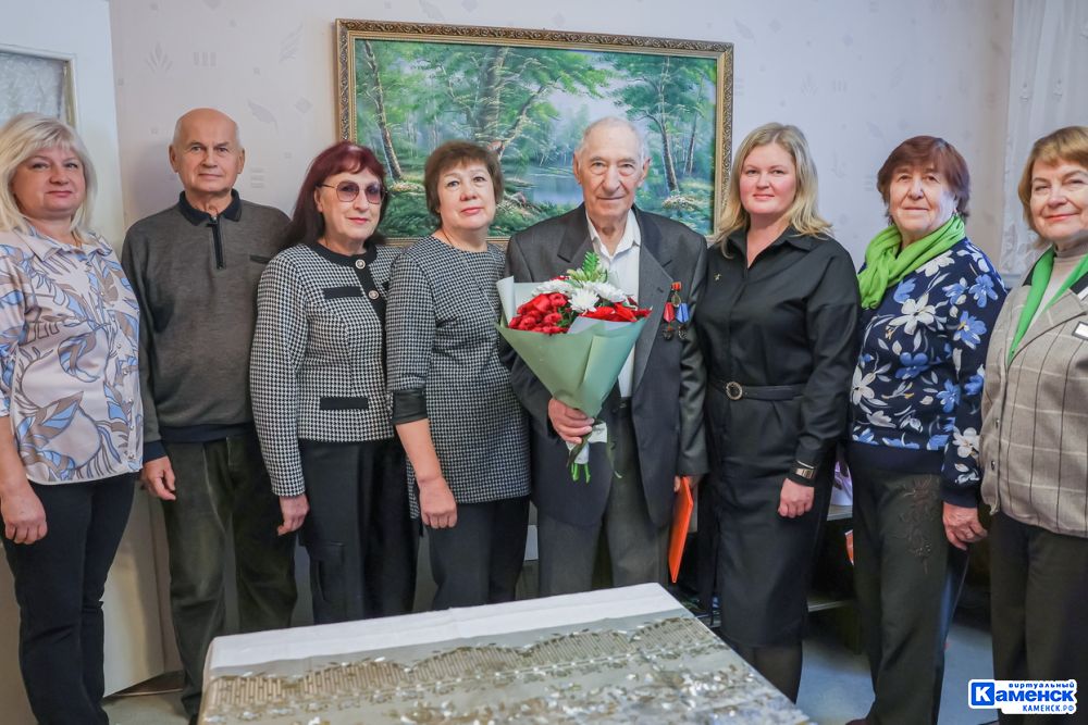 СинТЗ: Был моряком, стал металлургом