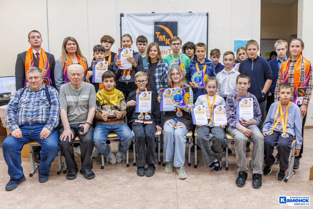 На СинТЗ провели шахматный турнир среди школьников