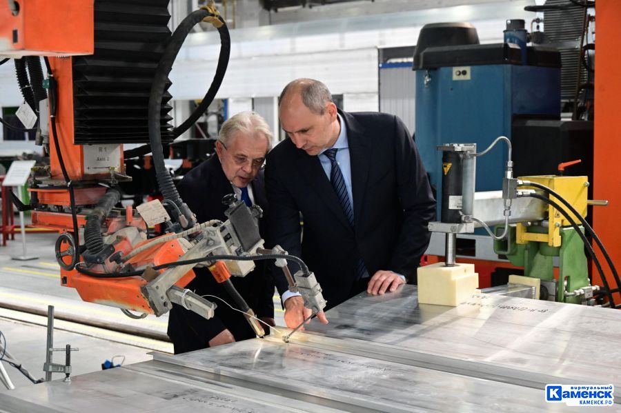 5f5eaf4adda0c2618ab81afae5ffc84e 900x 