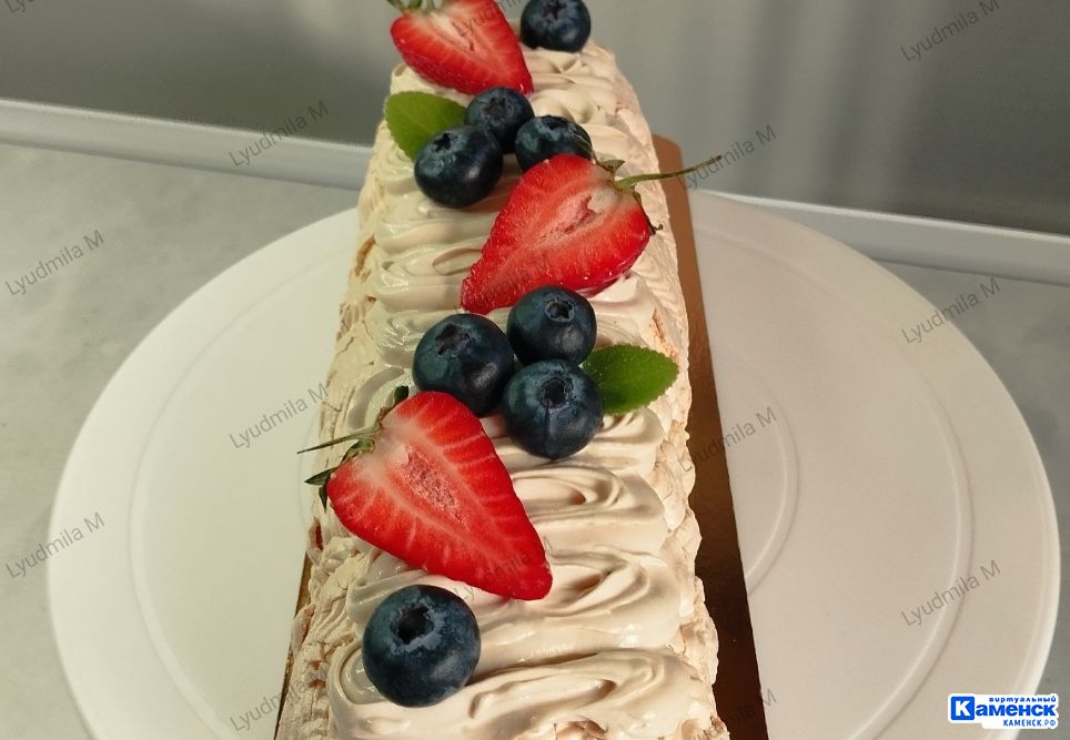 Каменский кондитер: о том, как детский эксперимент определил выбор будущей профессии