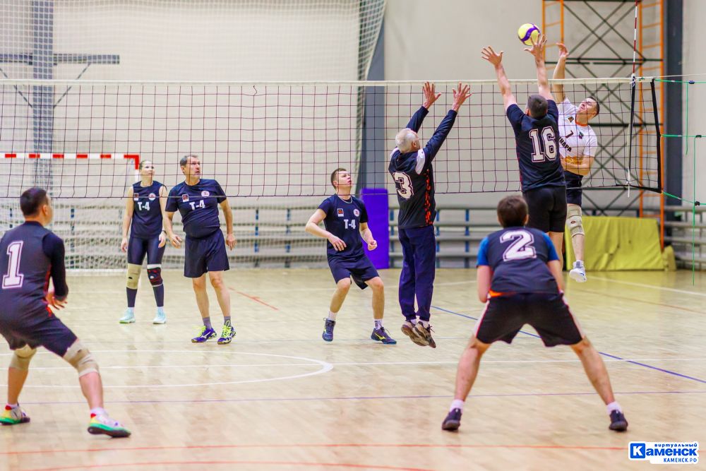 СинТЗ: Лучшие среди волейболистов