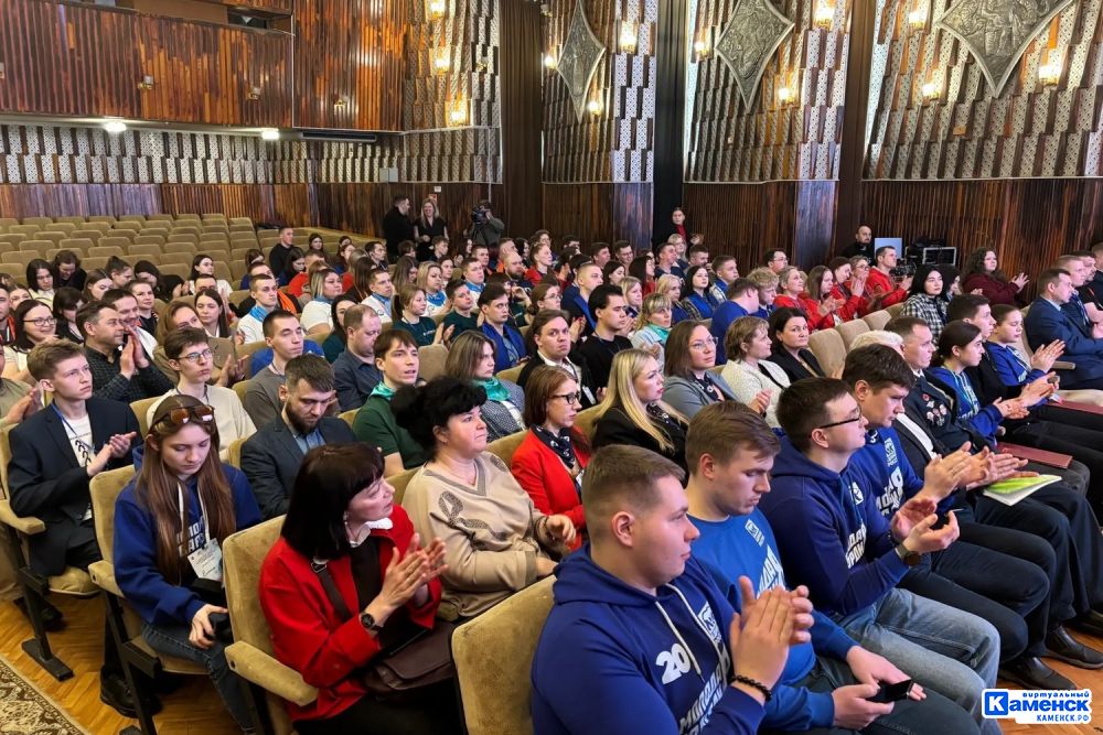 Работник завода «Уралэлектромаш» Игорь Корнилов рассказал о том, как молодежь формирует будущее Каменска-Уральского