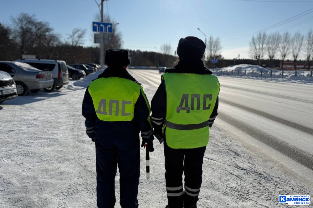 В День защитника Отечества в Каменске-Уральском «Женский патруль» вышел на дороги города