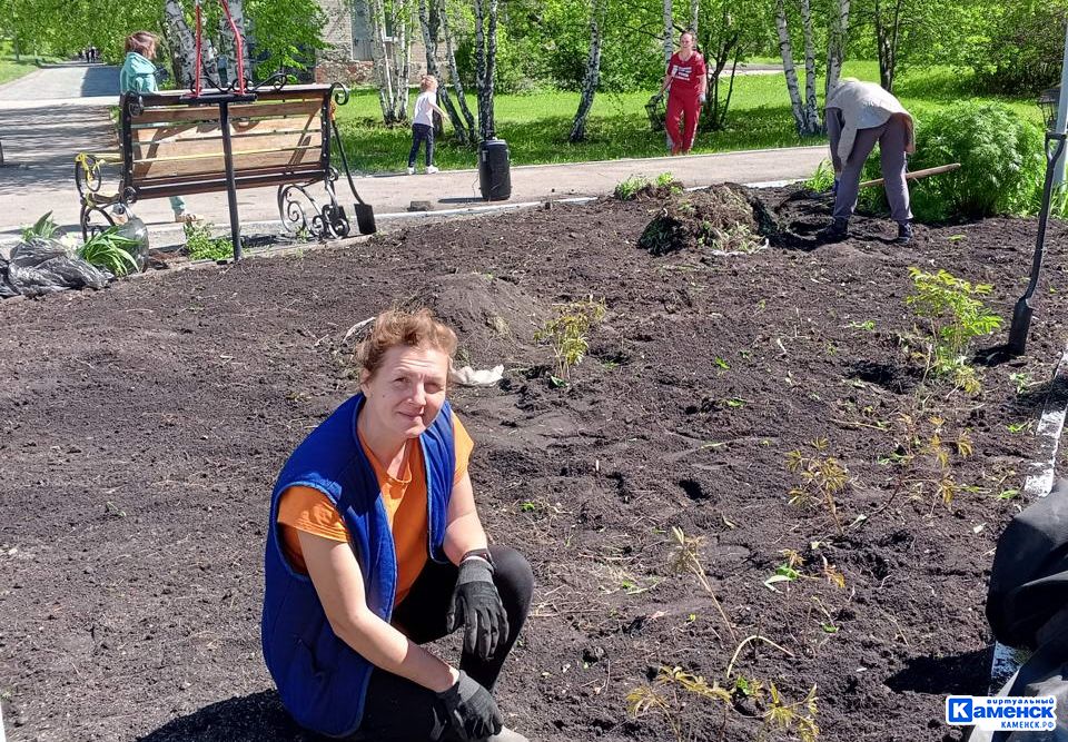 Ирина Нагорнова о планах организовать 325 клумб в Каменске