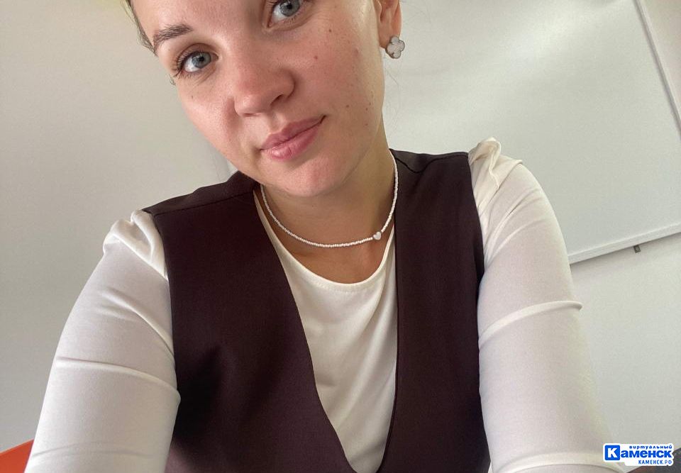 Алёна Бронникова про себя, литературу и книжный клуб в Каменске