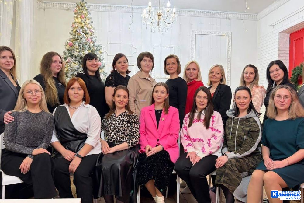 Алёна Бронникова про себя, литературу и книжный клуб в Каменске