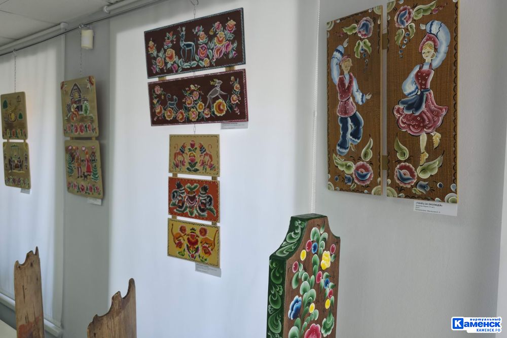 Уральская роспись объединила Каменск-Уральский и Нижнюю Синячиху