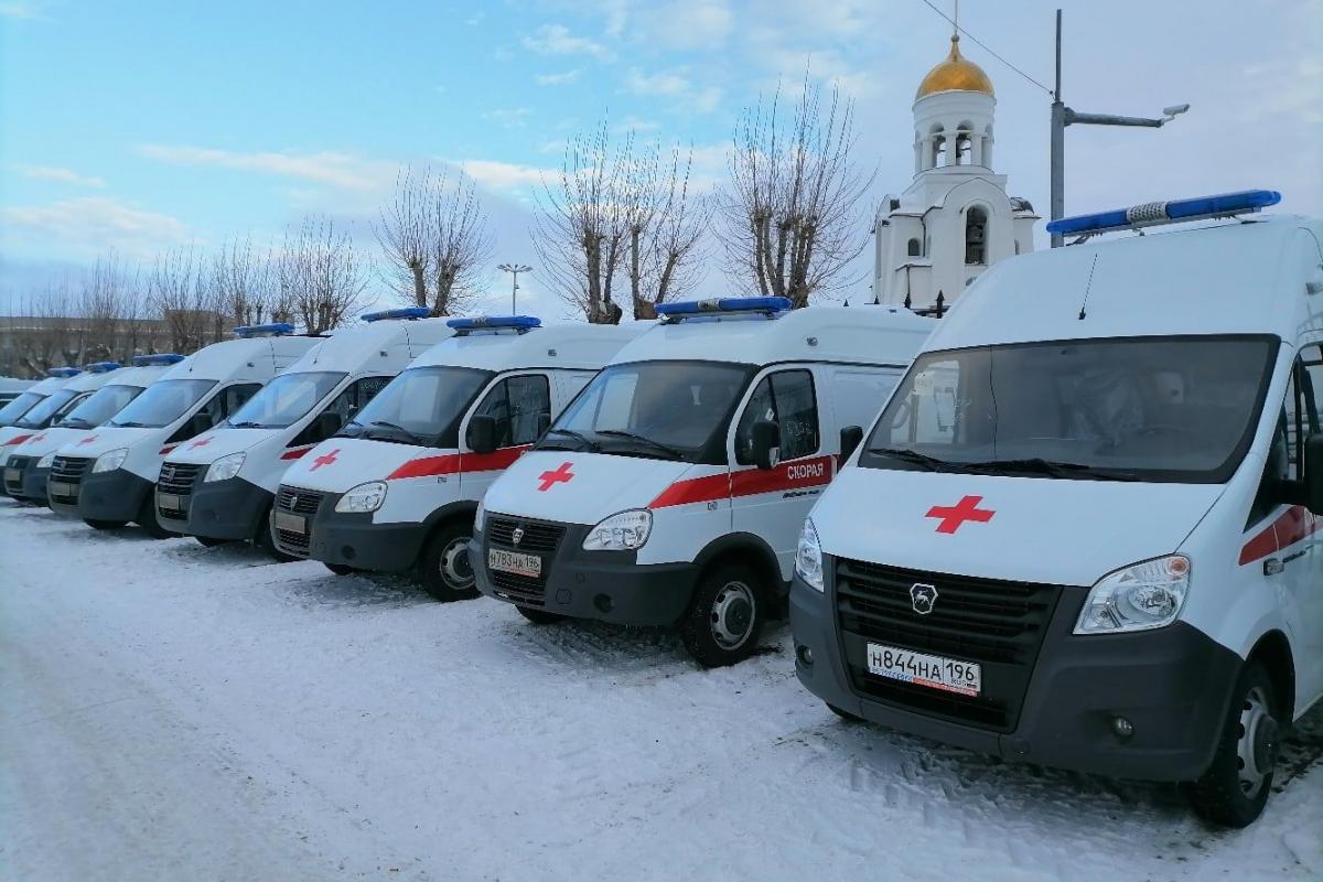 Номер скорой помощи нижний тагил. Станция скорой помощи Первоуральск. Новые машины скорой помощи в Нижнем Новгороде. Машины скорой помощи Арзамас. Скорая помощь Екатеринбург.