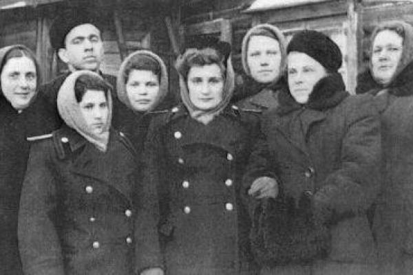 Станция Синарская: жизнь по военным законам