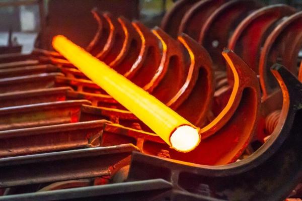 СинТЗ возобновил работу трубопрокатного агрегата ТПА-140