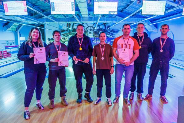 На СинТЗ набирает популярность боулинг