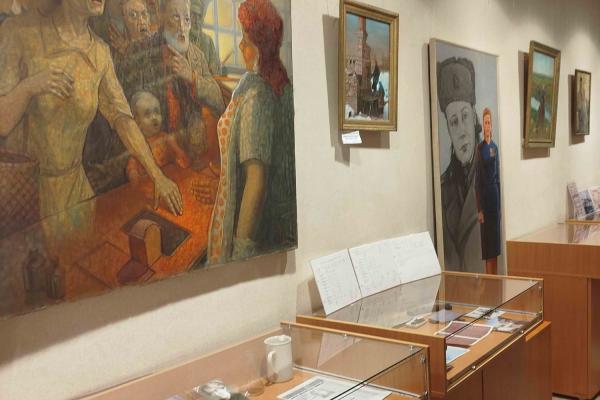 Завтра в муниципальном архиве открывается выставка «Сила слабых», посвященная женщинам Каменска-Уральского в годы Великой Отечественной войны