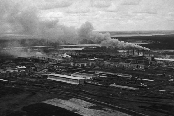 Руководитель электролизного цеха Уральского алюминиевого завода с 4 классами начального образования. История легендарного металлурга Семена Гуркина
