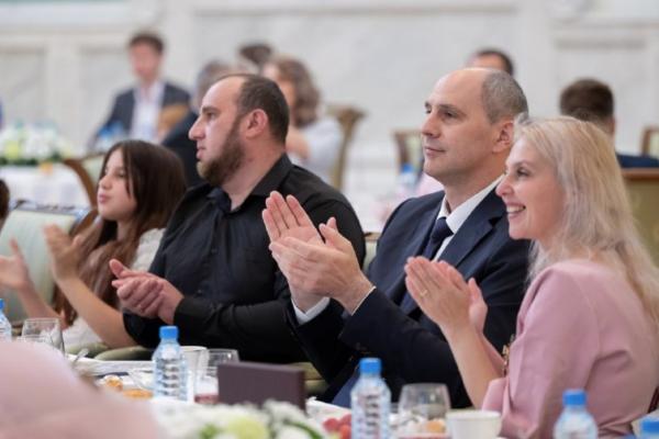 Губернатор Свердловской области представил Уральскую демографическую доктрину