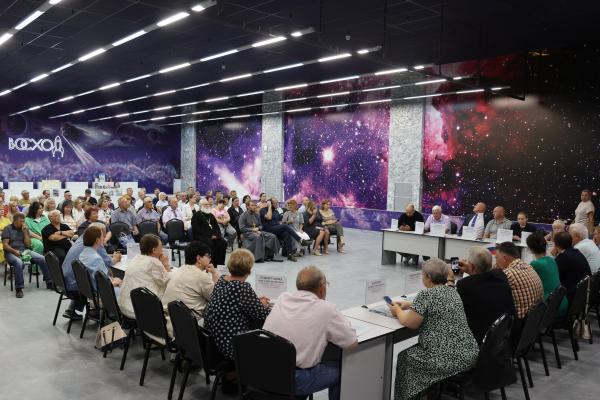 Диалог власти и общества: решать проблемы предстоит сообща