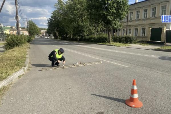 В результате ДТП женщина-пешеход оказалась в больнице