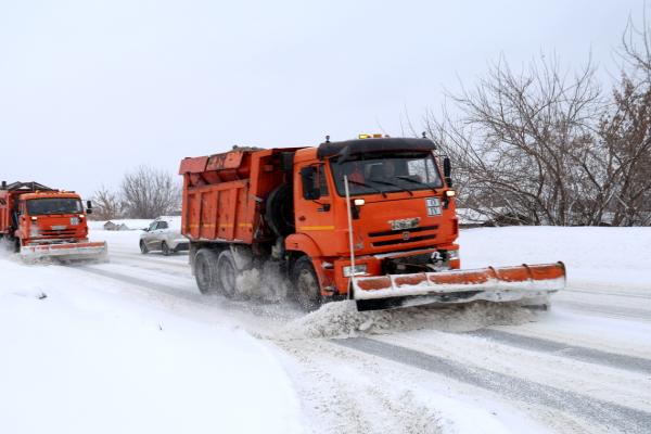 Дорожные службы Каменска-Уральского своевременно проводят патрульную снегоочистку