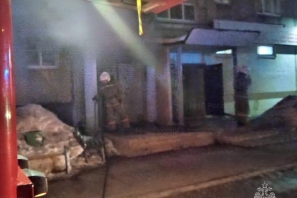 Сегодня ночью на пожаре в Каменске-Уральском погиб человек