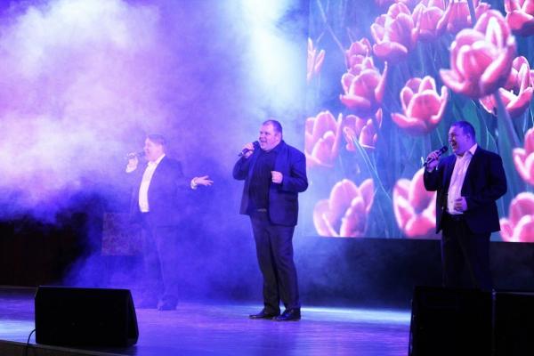 Учреждения культуры Каменска-Уральского приглашают отметить 8 Марта