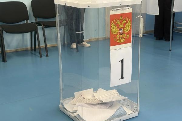 Сегодня в Каменске-Уральском начали работать 70 избирательных участков