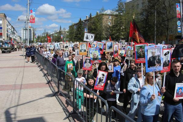 Более миллиона жителей Урала приняли участие в акции «Бессмертный полк»